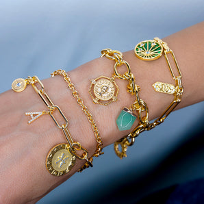Oval Link Charm Chain Bracelet