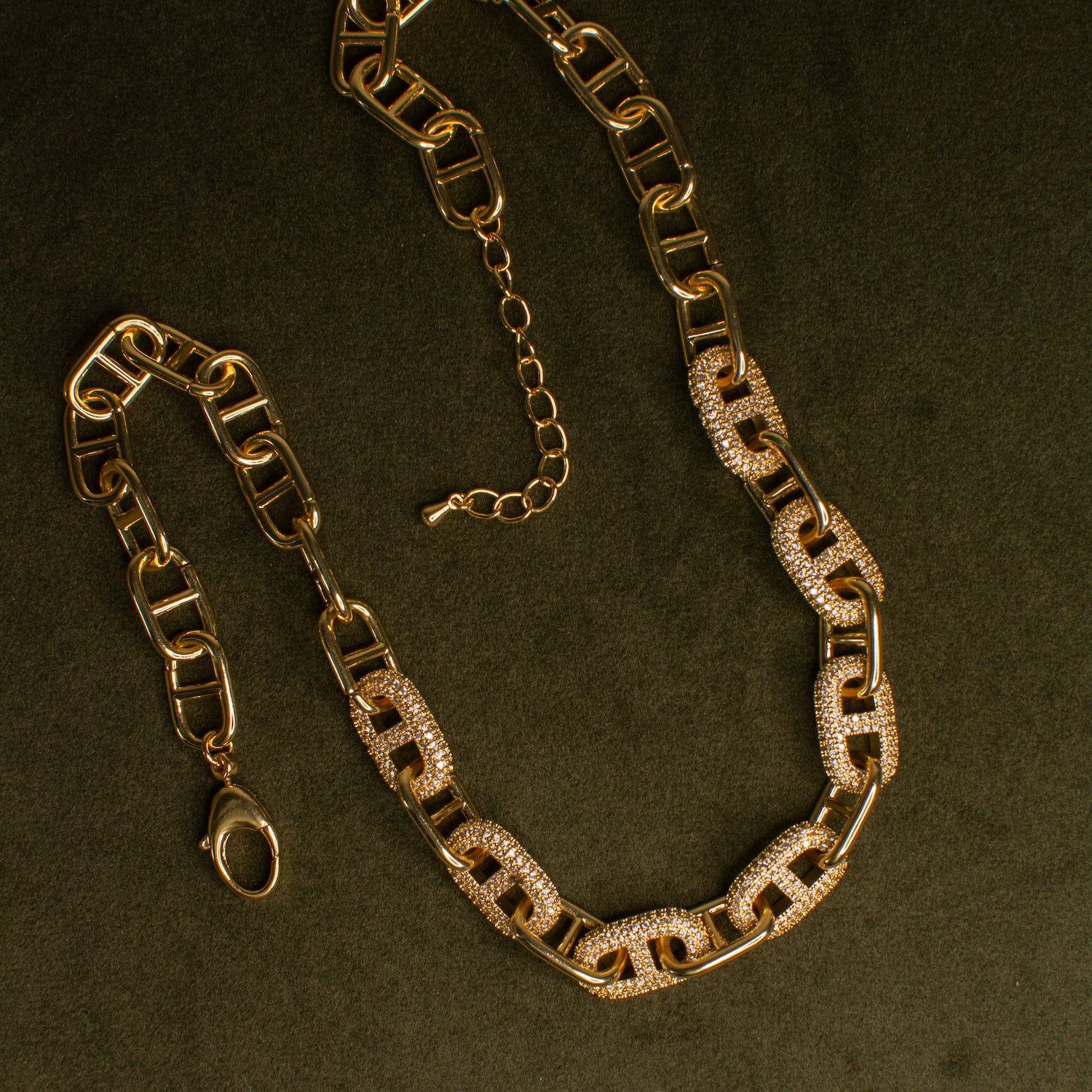 Greco No.1 Pavé Equestrian Chain