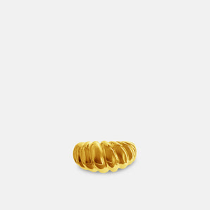 Plisse Croissant Ring