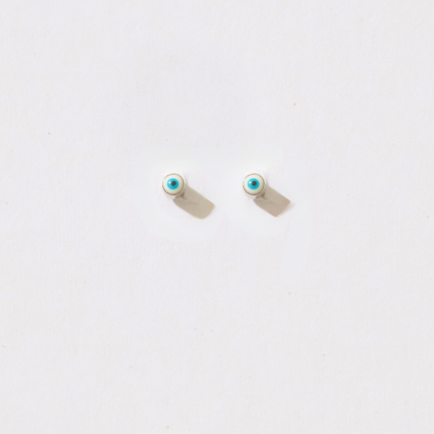 Pave_Wishbone_Charm.png