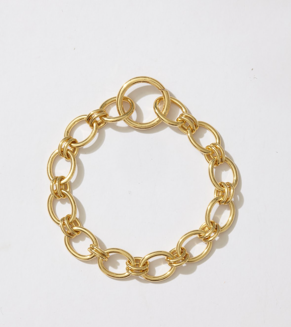 Loop Link Charm Chain Bracelet