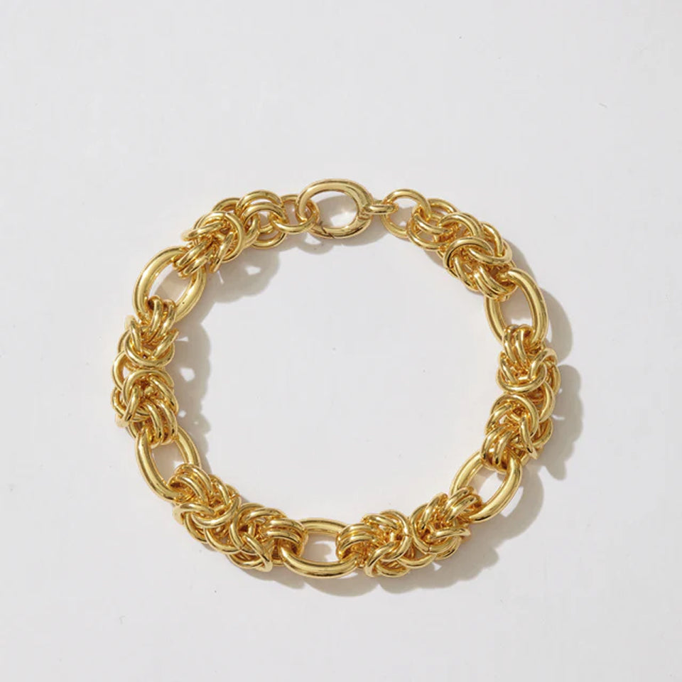 byzantine-chain-bracelet-1_51d326ad-8593-4be1-8412-d6942110302f.jpg