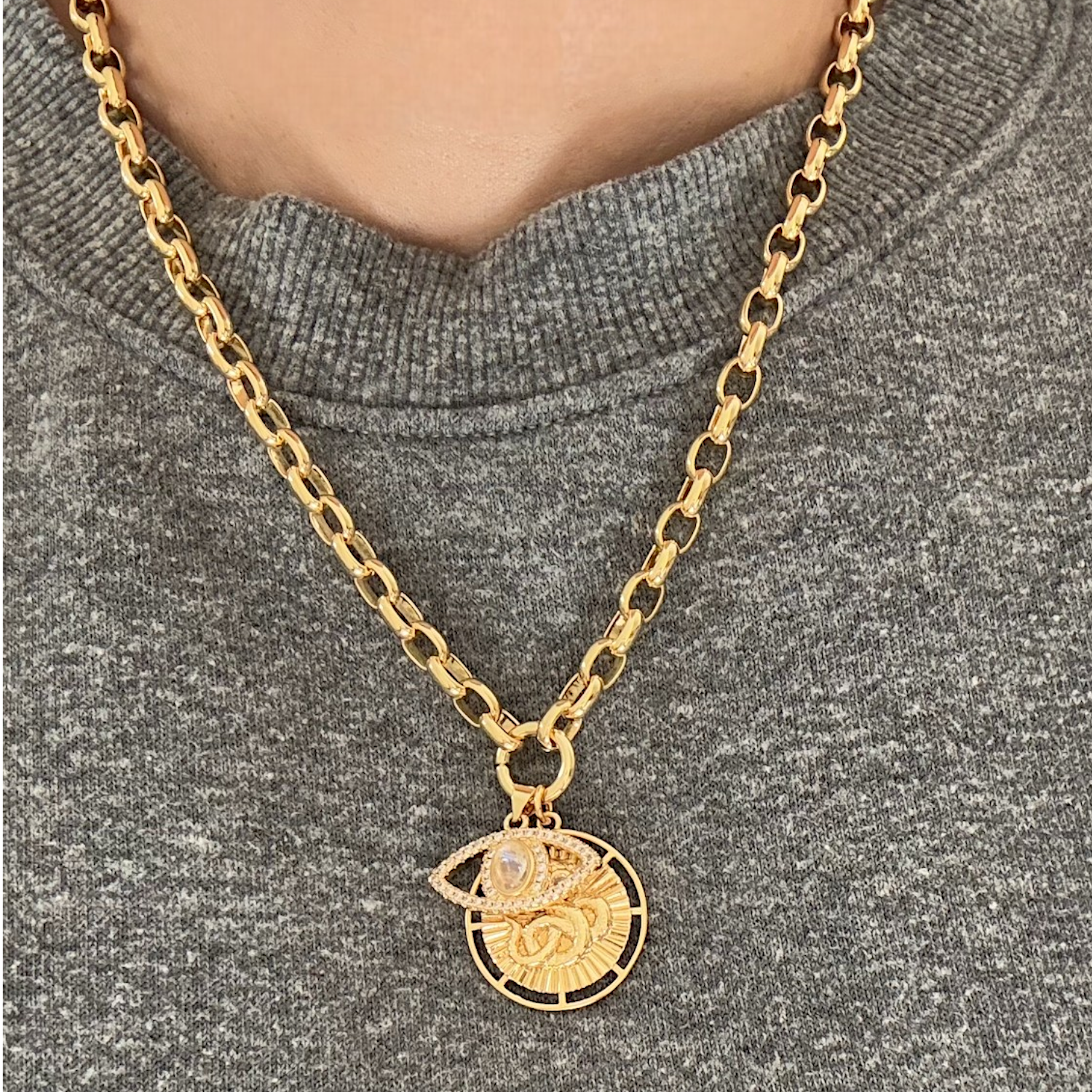 gaia_chain_with_charms-Photoroom.png
