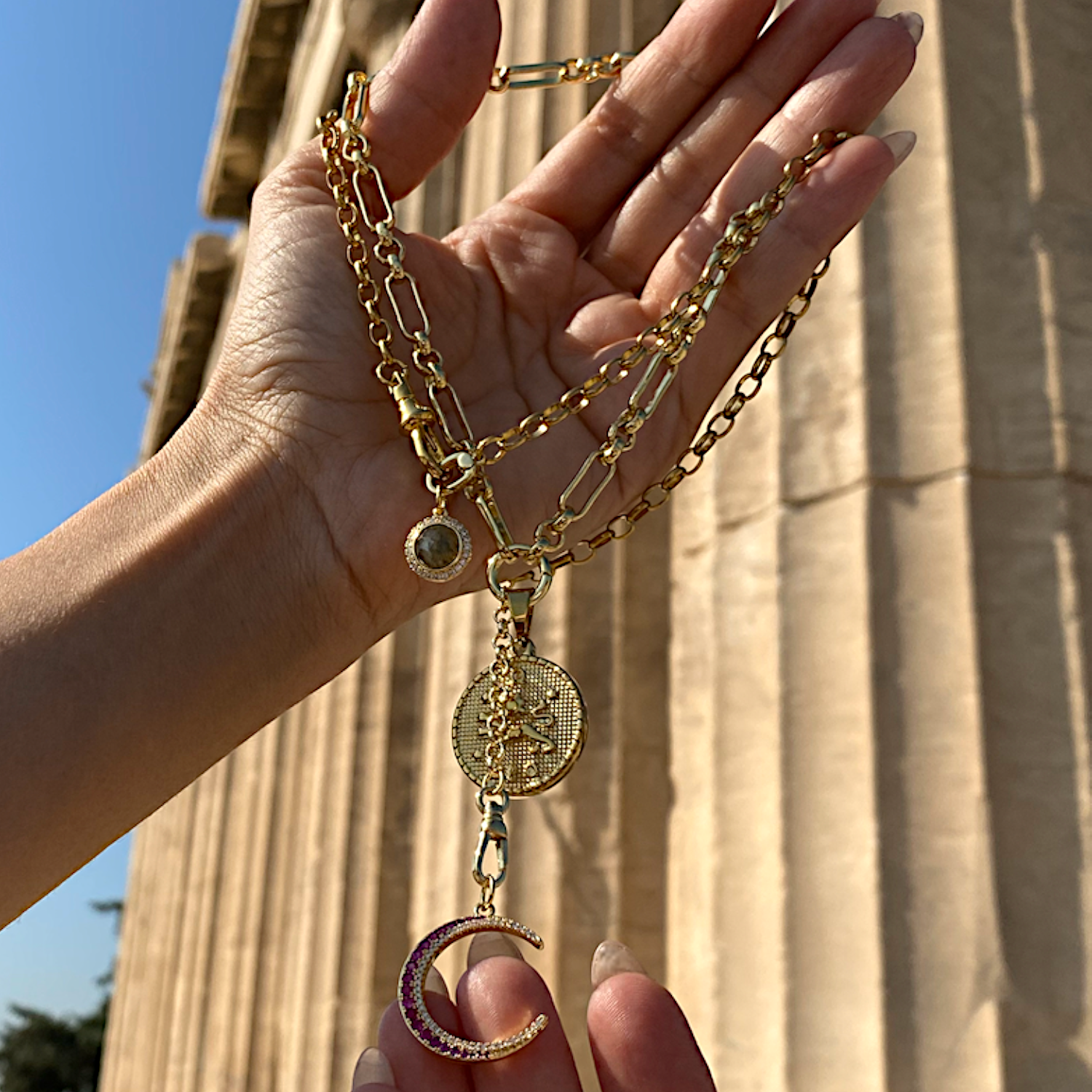 heirloom_chain_acropolis-Photoroom.png