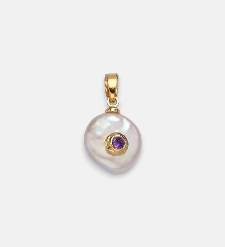 pearl_birthstone_charm_feb_amy-Photoroom.jpg